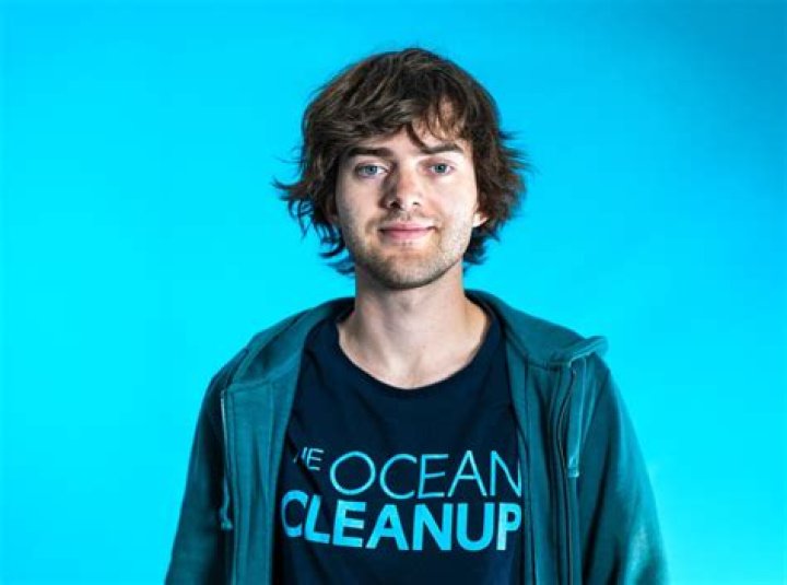 Boyan Slat biografía, edad, altura, esposo, net worth, familia