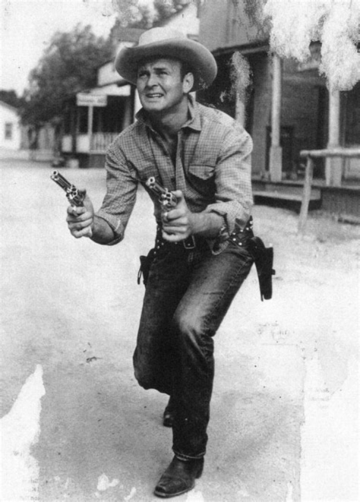 Brad Johnson (actor, born 1924) Biography, Age, Height, Wife, Net Worth and Family