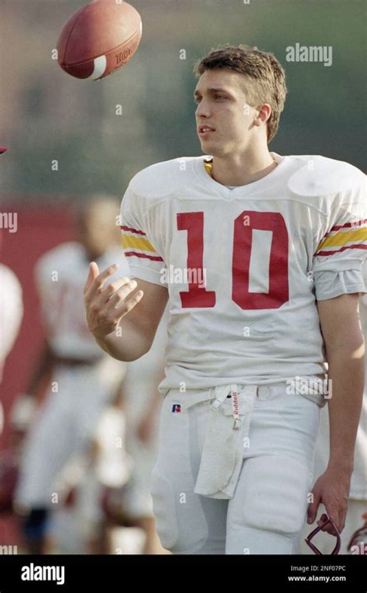 Brad Otton Biography, Age, Height, Wife, Net Worth, Family