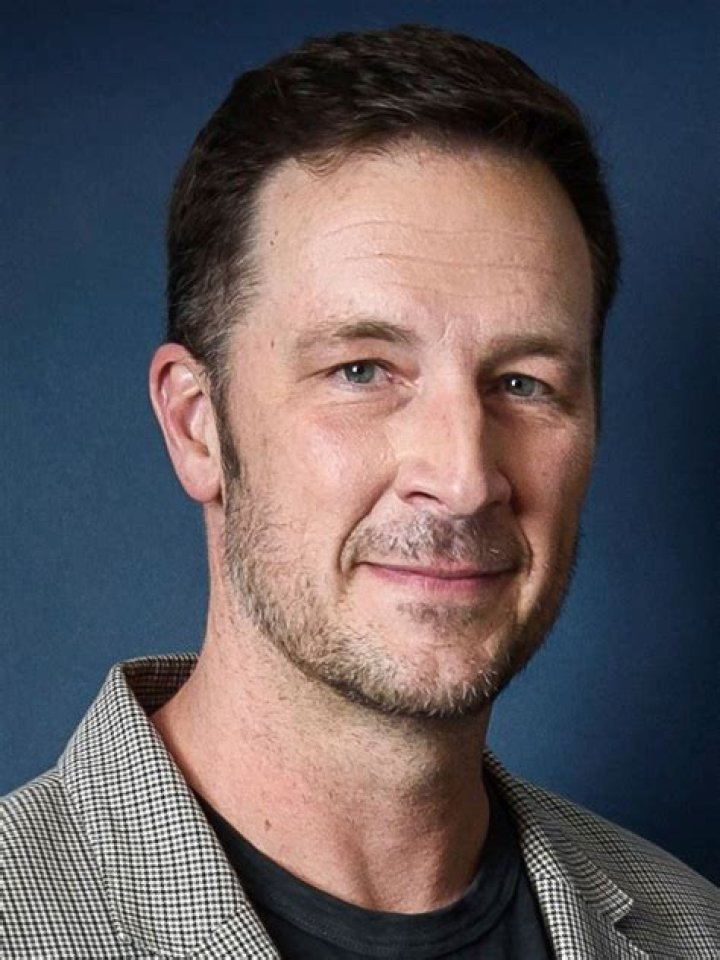 Brady Smith Biography, Age, Height, Wife, Net Worth, Family