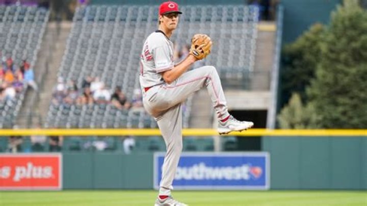 Brandon Williamson Biography, Age, Height, Wife, Net Worth, Family