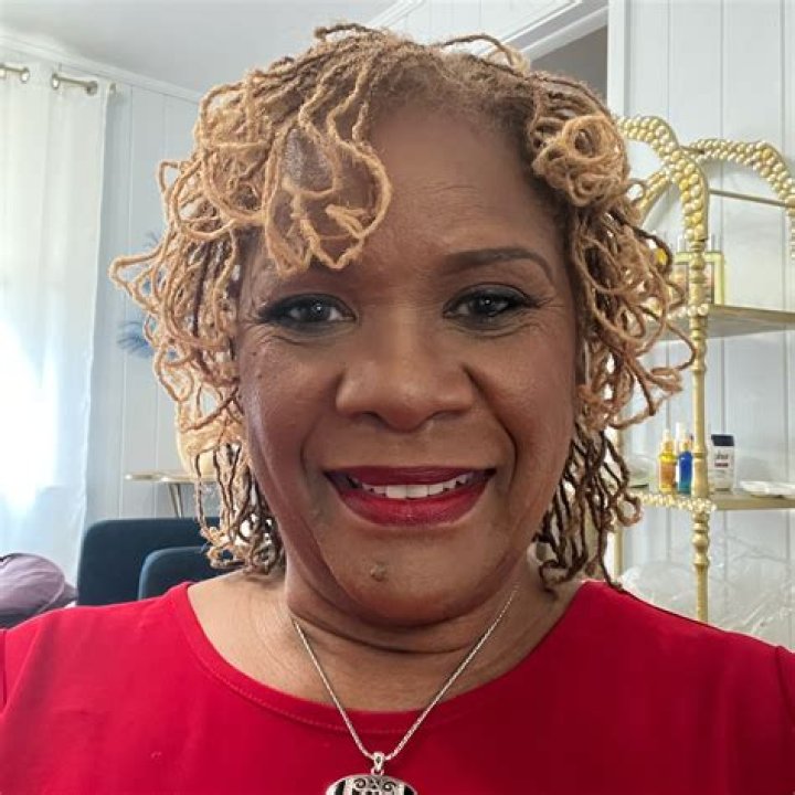 Brenda Jackson Biography, Age, Height, Husband, Net Worth, Family