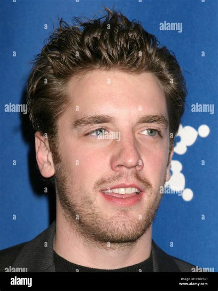 Bret Harrison Biography, Age, Height, Wife, Net Worth, Family