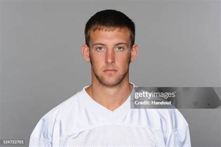 Brett Brackett Biography, Age, Height, Wife, Net Worth, Family