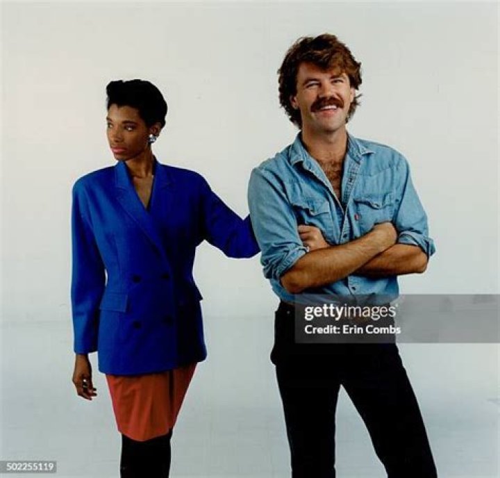 Brian Bailey Biography, Age, Height, Wife, Net Worth, Family