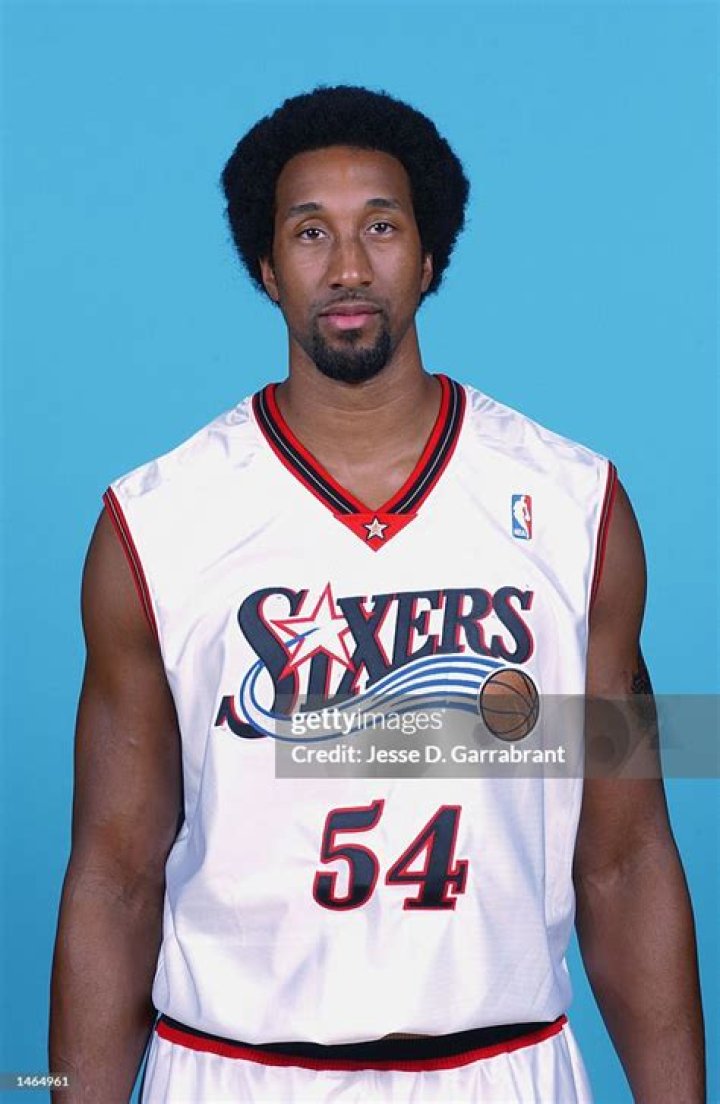 Brian Skinner Biography, Age, Height, Wife, Net Worth, Family