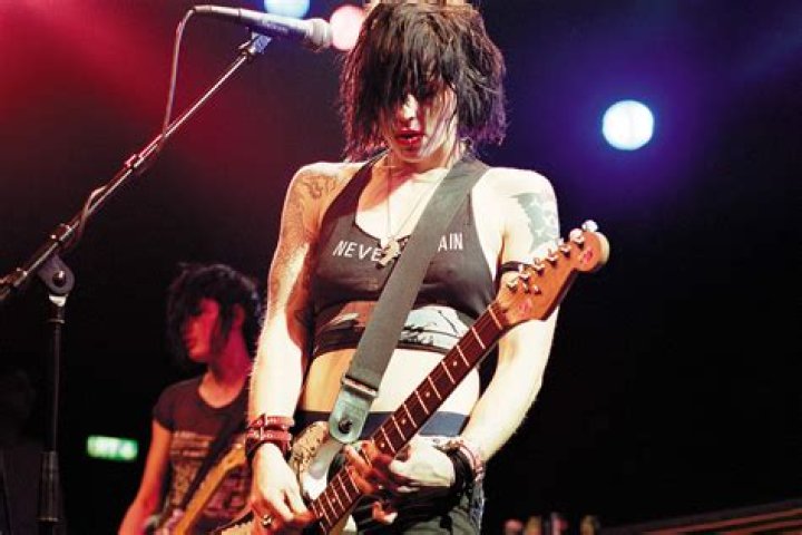Brody Dalle Biography, Age, Height, Husband, Net Worth, Family
