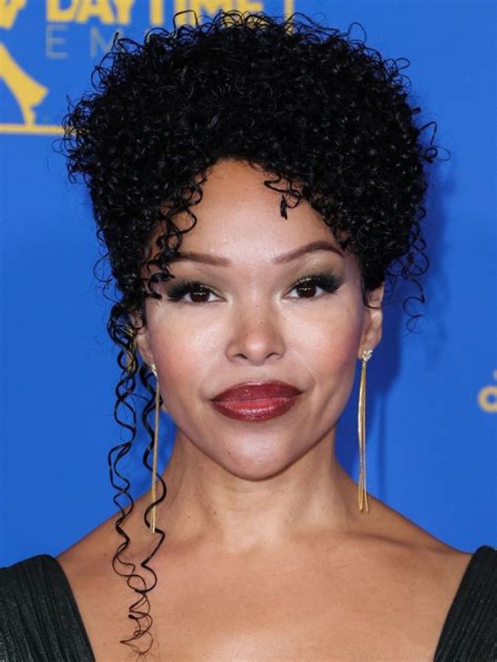 Brook Kerr Biography, Age, Height, Husband, Net Worth, Family