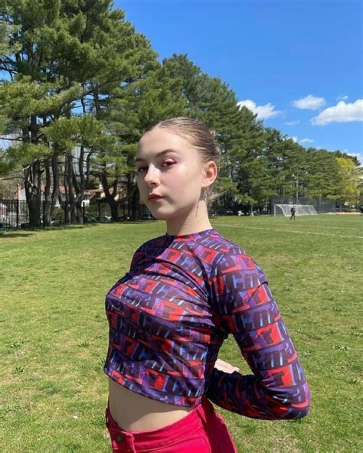 Brooklyn Shuck Biography, Age, Height, Husband, Net Worth, Family