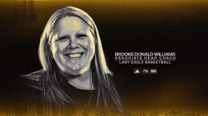 Brooks Donald-Williams Biography, Age, Height, Husband, Net Worth, Family