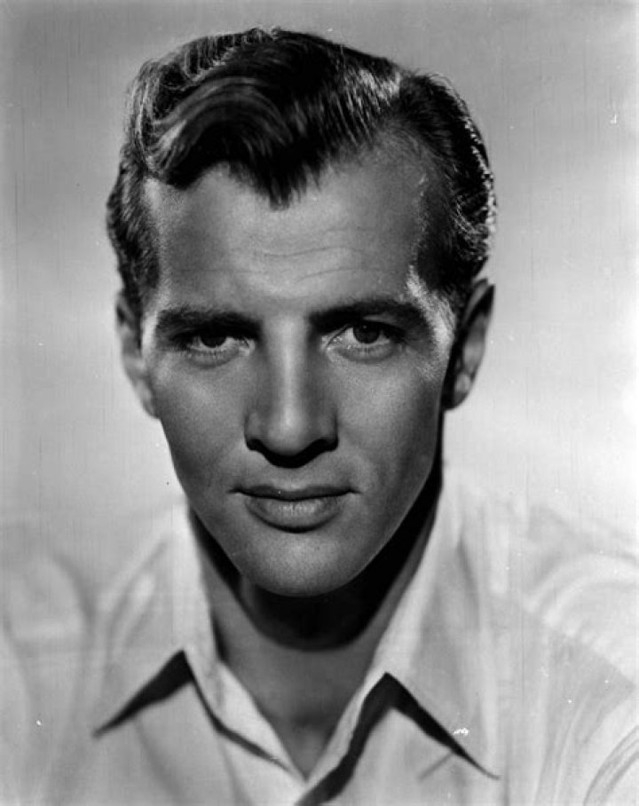 Bruce Bennett Biography, Age, Height, Wife, Net Worth, Family