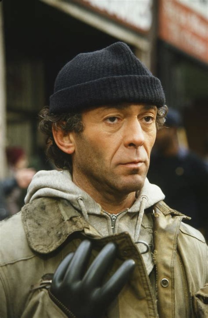 Bruce Weitz Biography, Age, Height, Wife, Net Worth, Family