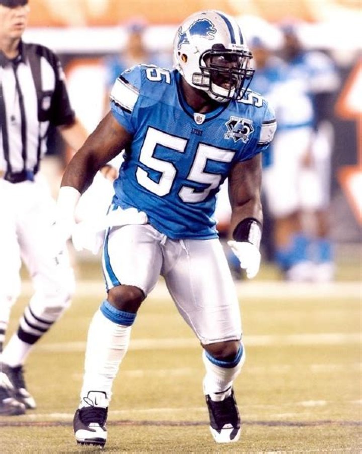 Buster Davis Biography, Age, Height, Wife, Net Worth, Family