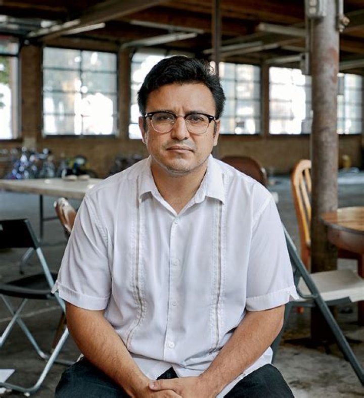 Byron Sigcho-Lopez Biography, Age, Height, Wife, Net Worth, Family