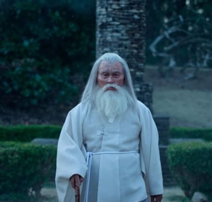 C. S. Lee Biography, Age, Height, Wife, Net Worth, Family