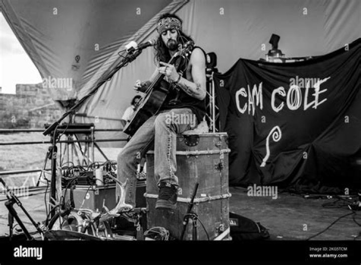 Cam Cole Biography, Age, Height, Wife, Net Worth, Family