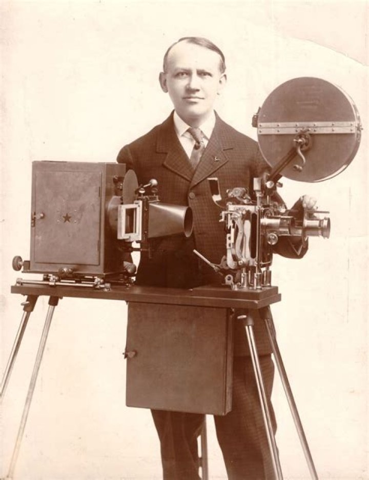 Carl Laemmle Biography, Age, Height, Wife, Net Worth, Family