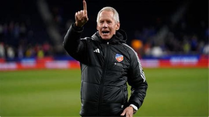 Carl Lindner III biografía, edad, altura, esposo, net worth, familia