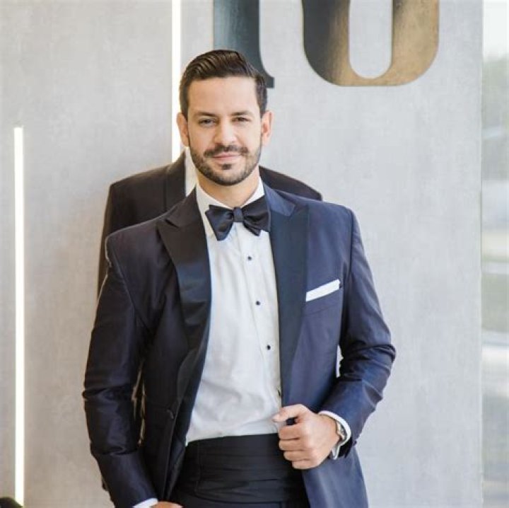 Carlos Durán biografía, edad, altura, esposo, net worth, familia