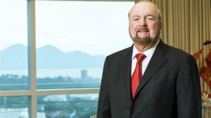 Carlos Pellas Chamorro biografía, edad, altura, esposo, net worth, familia