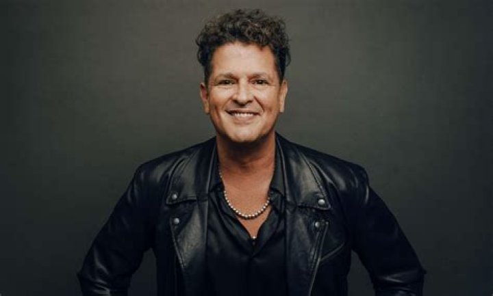 Carlos Vives Biography, Age, Height, Wife, Net Worth, Family