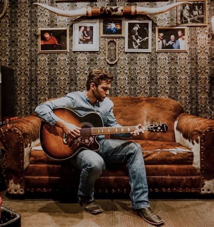 Carlton Anderson Biography, Age, Height, Wife, Net Worth, Family