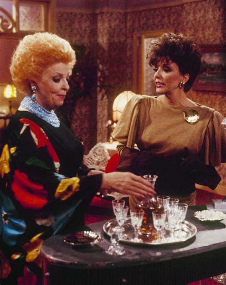 Carole Cook Biography, Age, Height, Husband, Net Worth, Family