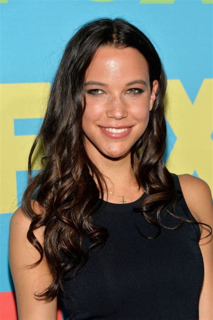 Caroline Ford Biography, Age, Height, Husband, Net Worth, Family