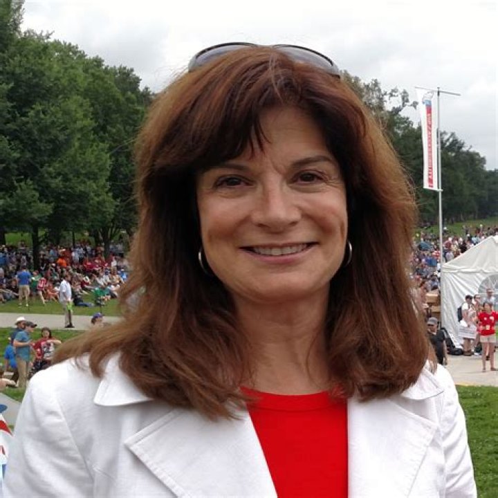 Carolyn Porco Biography, Age, Height, Husband, Net Worth, Family