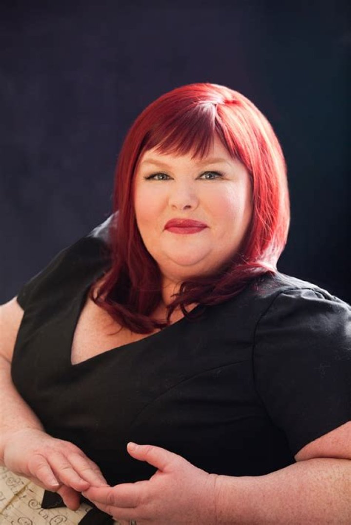 Cassandra Clare Biography, Age, Height, Husband, Net Worth, Family