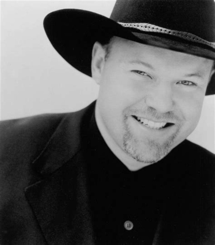 Chad Brock Biography, Age, Height, Wife, Net Worth, Family