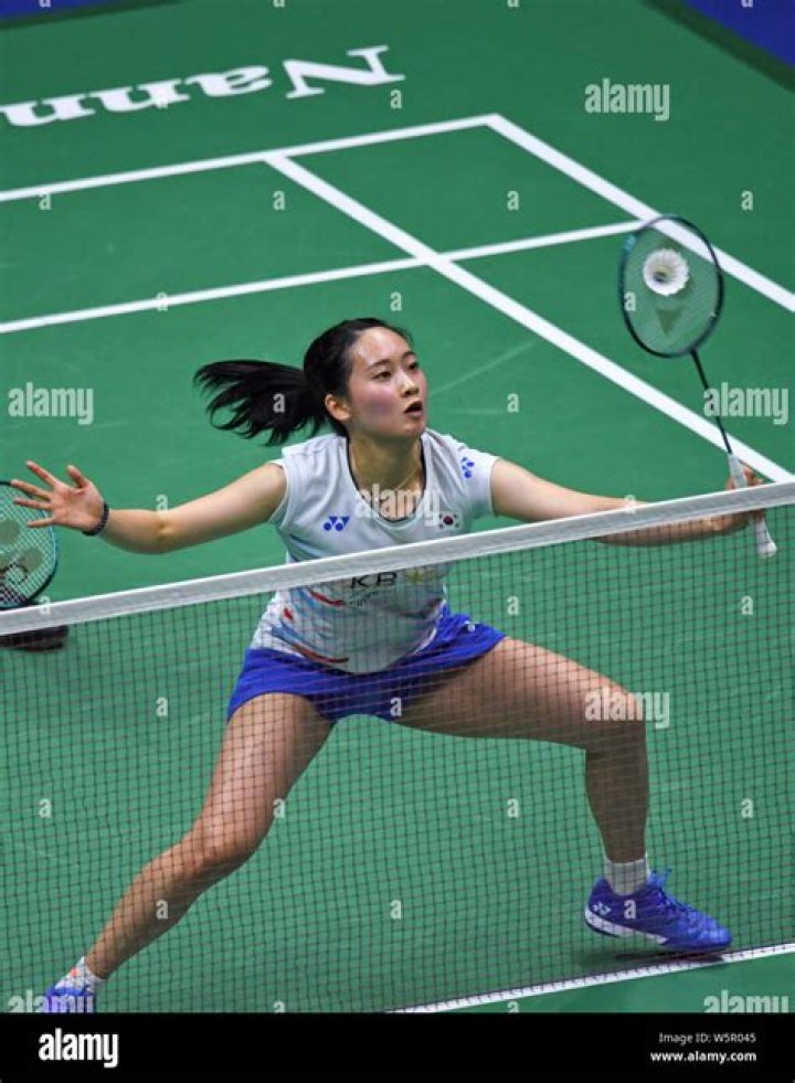 Chae Yoo-jung Biography, Age, Height, Wife, Net Worth, Family