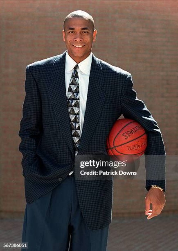 Charles O'Bannon Biography, Age, Height, Wife, Net Worth, Family