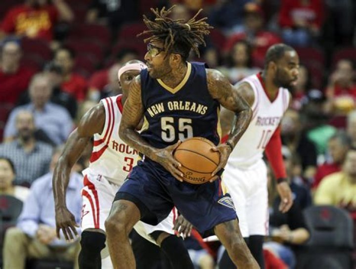 Chris Douglas-Roberts Biography, Age, Height, Wife, Net Worth, Family