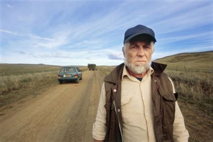 Chris Haywood Biography, Age, Height, Wife, Net Worth, Family