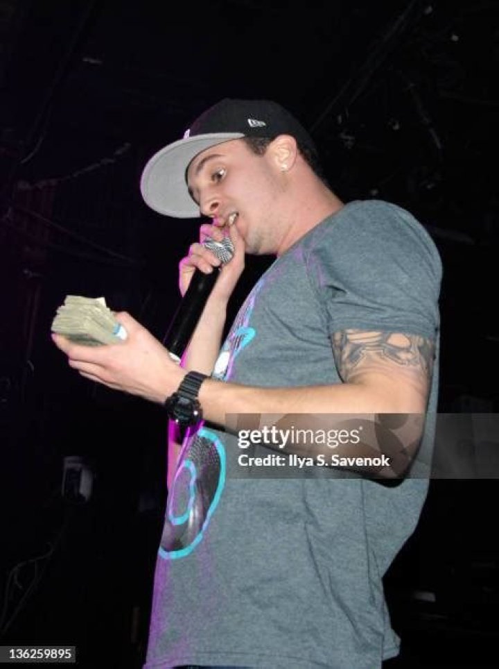 Chris Webby Biography, Age, Height, Wife, Net Worth, Family