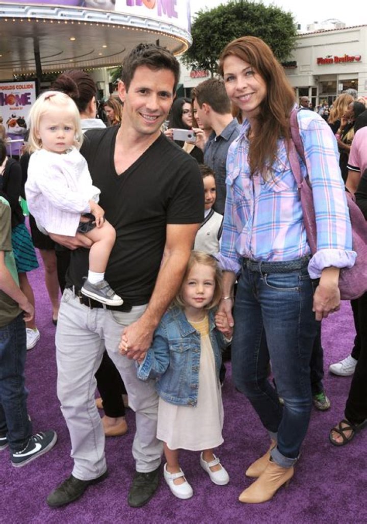 Christian Oliver biografía, edad, altura, esposo, net worth, familia