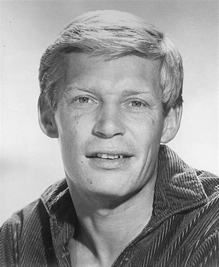 Christopher Cary Biography, Age, Height, Wife, Net Worth, Family