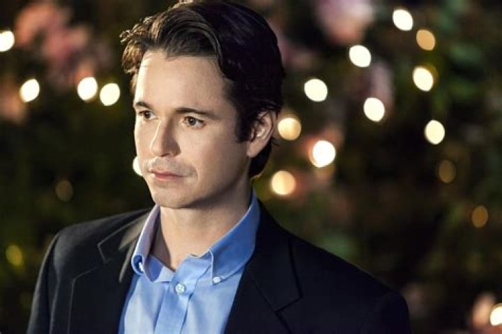 Christopher Jacot Biography, Age, Height, Wife, Net Worth, Family