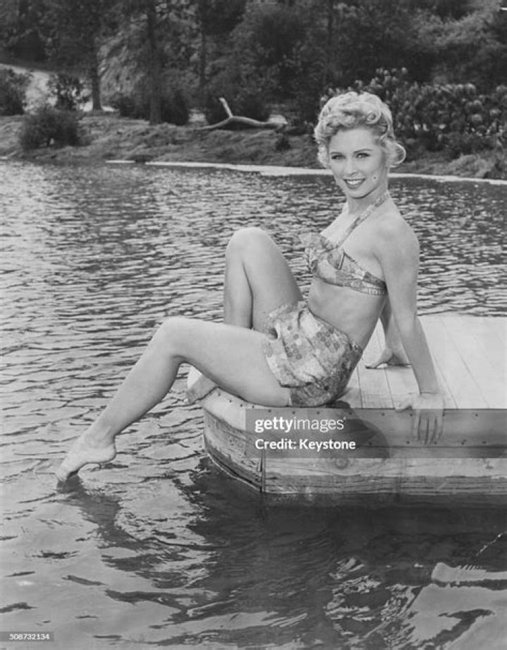 Cindy Robbins Biography, Age, Height, Wife, Net Worth and Family