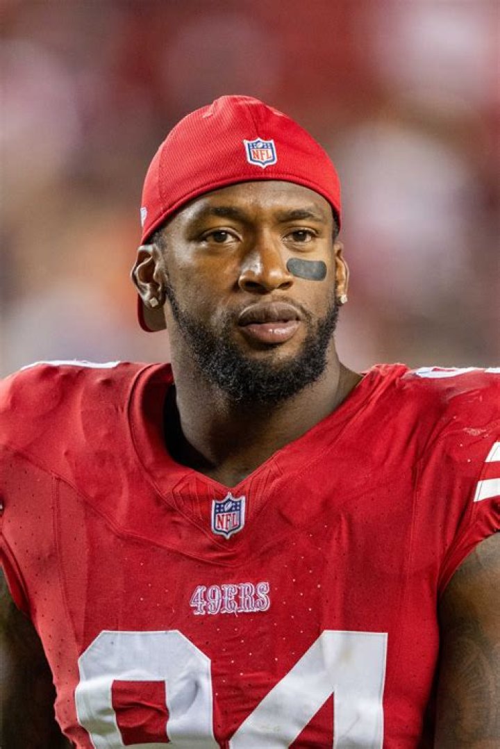 Clelin Ferrell Biography, Age, Height, Wife, Net Worth, Family