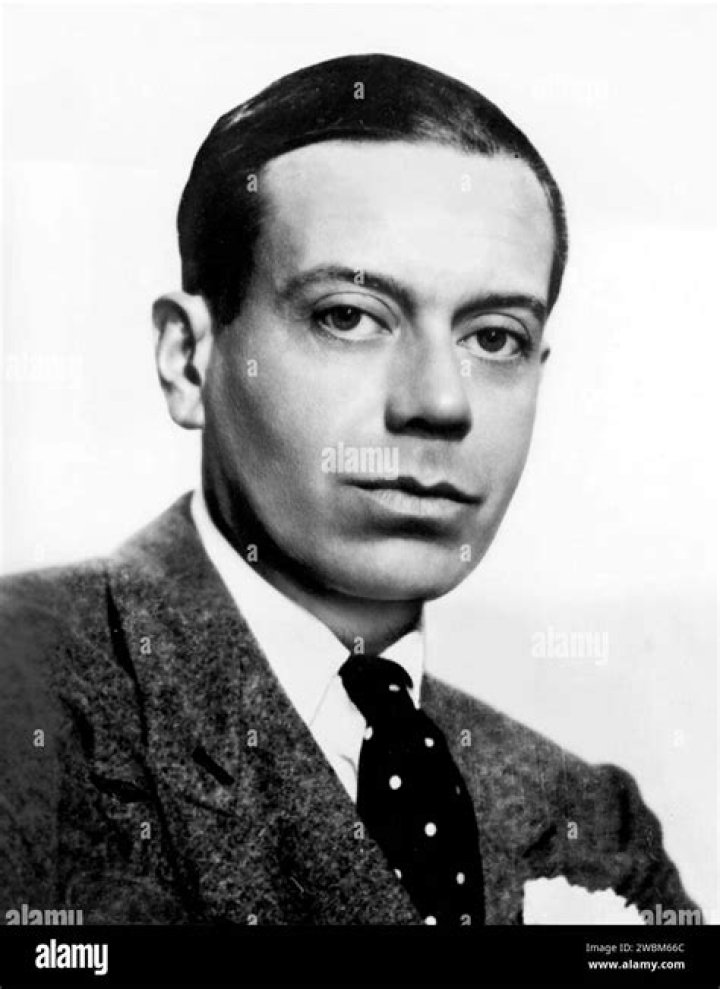 Cole Porter Biography, Age, Height, Wife, Net Worth, Family