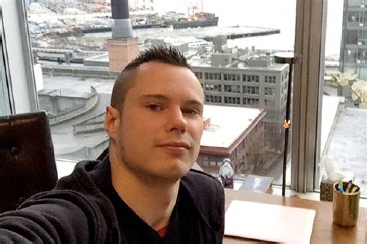 Colton Harris Moore biografía, edad, altura, esposo, net worth, familia