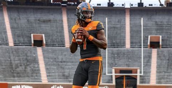 Condredge Holloway Biography, Age, Height, Wife, Net Worth, Family