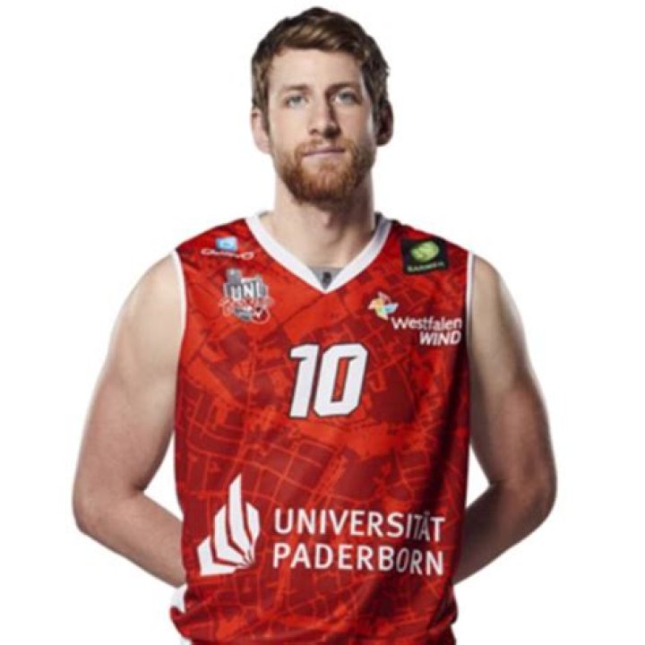 Connor Wood Biography, Age, Height, Wife, Net Worth, Family