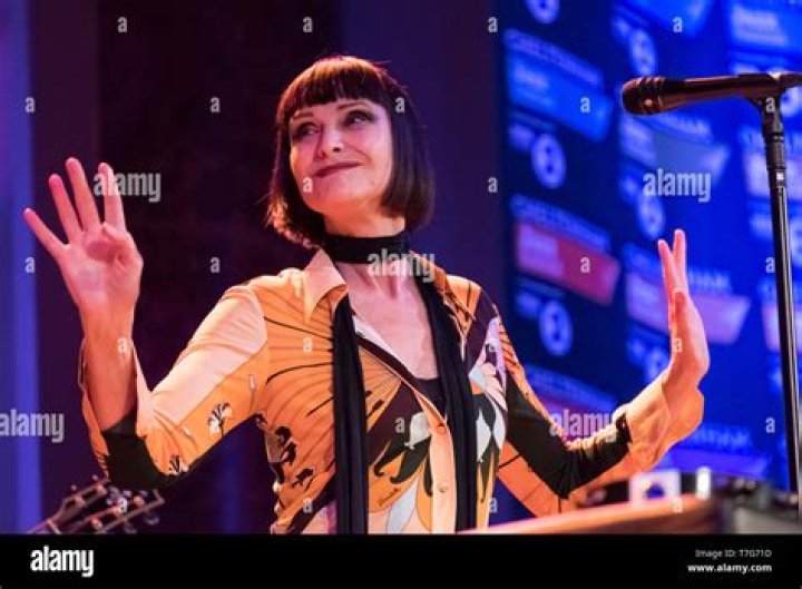 Corinne Drewery Biography, Age, Height, Husband, Net Worth, Family