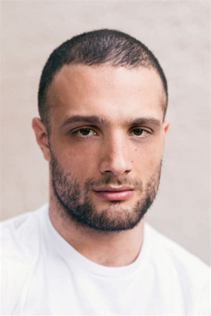 Cosmo Jarvis Biography, Age, Height, Wife, Net Worth, Family