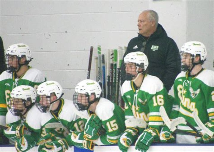 Curt Giles Biography, Age, Height, Wife, Net Worth, Family