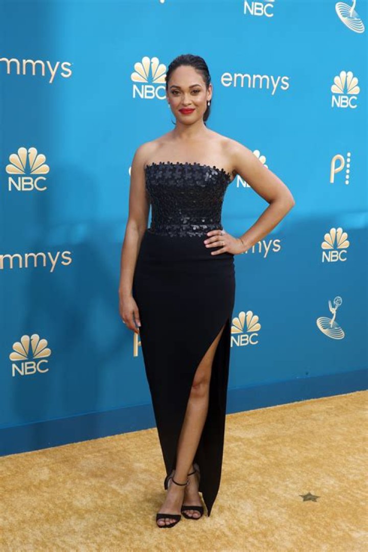 Cynthia Addai-Robinson biografía, edad, altura, esposa, net worth, familia