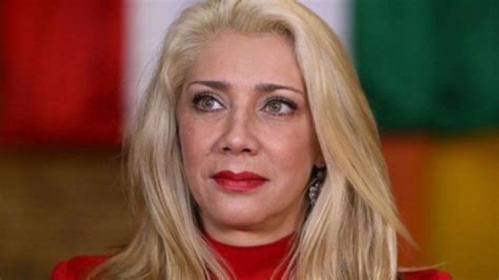 Cynthia Klitbo biografía, edad, altura, esposa, net worth, familia